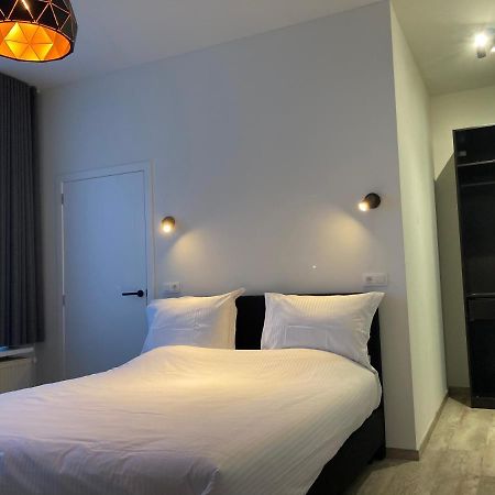 Rs10 Turnhout Bed & Breakfast Екстериор снимка